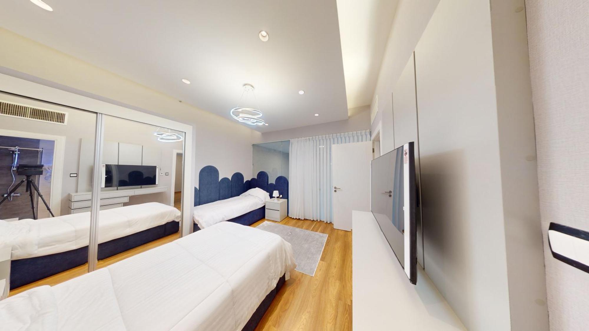 Al Fares Luxury Furnished Apartment-Damac Tower Экстерьер фото