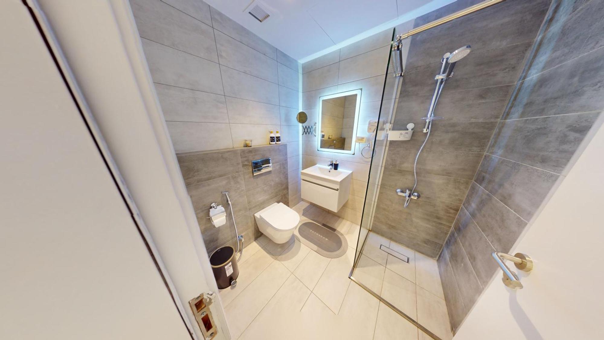 Al Fares Luxury Furnished Apartment-Damac Tower Экстерьер фото
