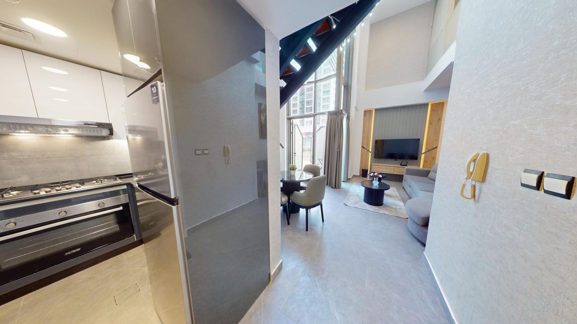 Al Fares Luxury Furnished Apartment-Damac Tower Экстерьер фото